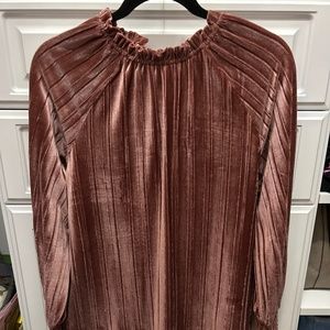 Pink/Rose Velvet Top